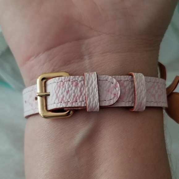 Louis Vuitton Murakami Wish Bracelet - Picture 5 of 8